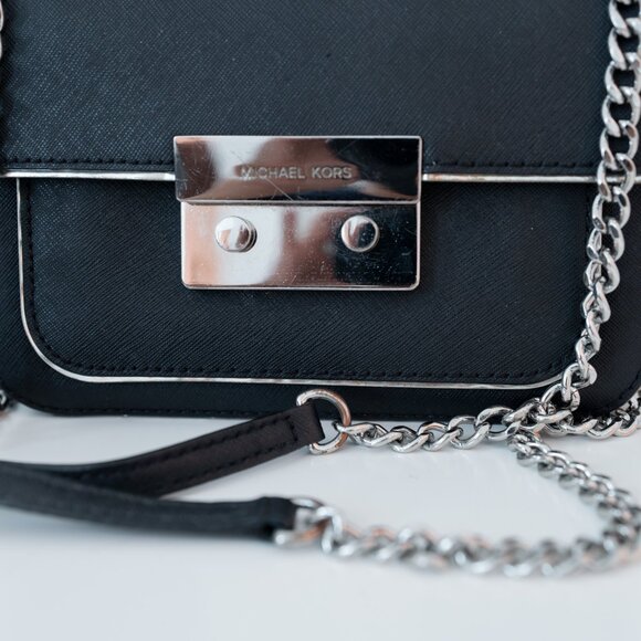 Michael Kors Sloan Specchio Silver Black Saffiano Crossbody - Picture 2 of 6